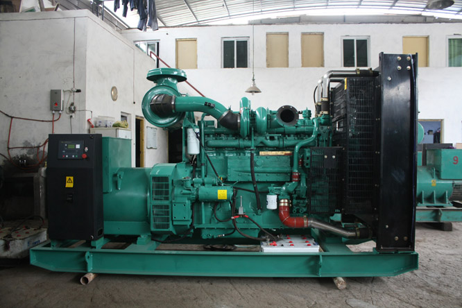 源城环保无噪音：租用静音发电机组，为环境和耳朵双重保驾护航